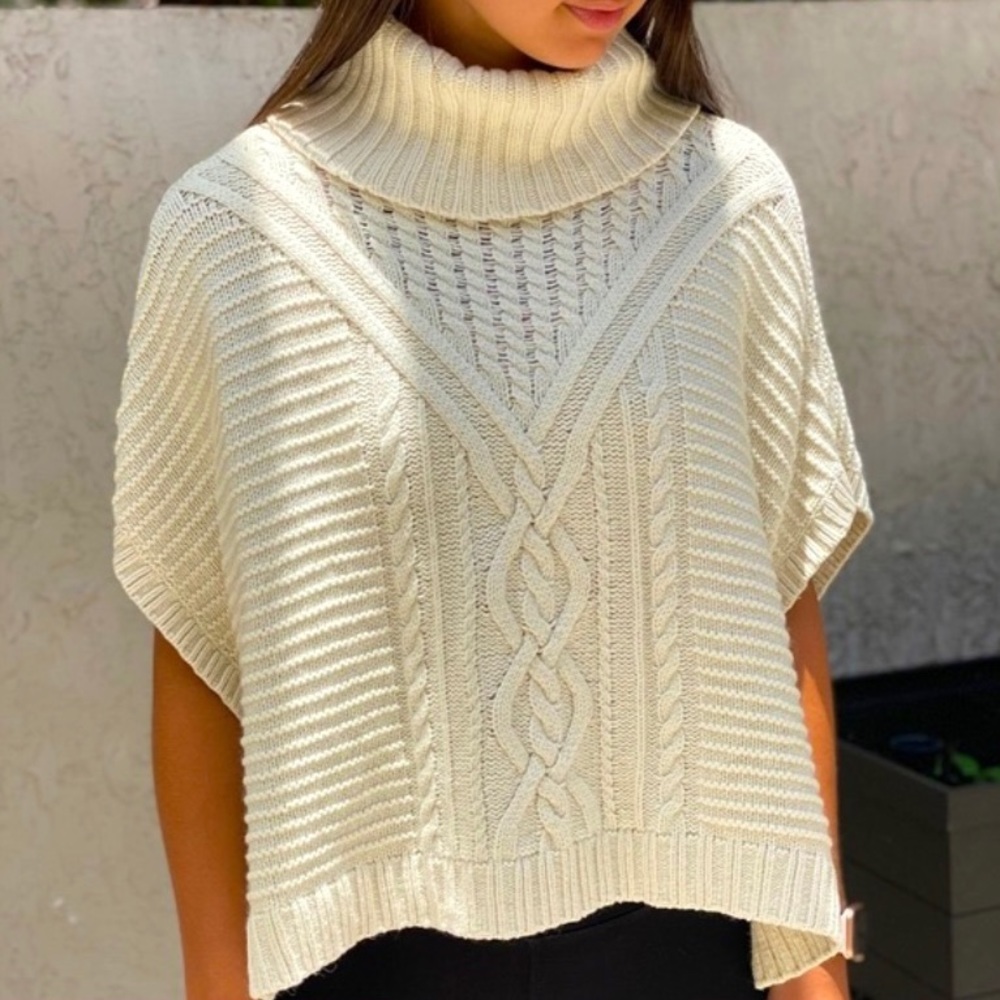 Gap Kids Cable Knit Turtleneck Poncho Sweater 4 5